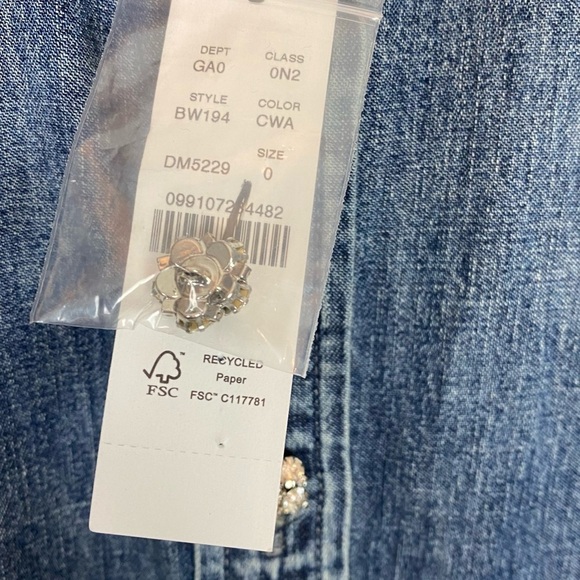 J. Crew Slim-Fit Chambray Shirt Jewel Buttons BW194 - Picture 9 of 9